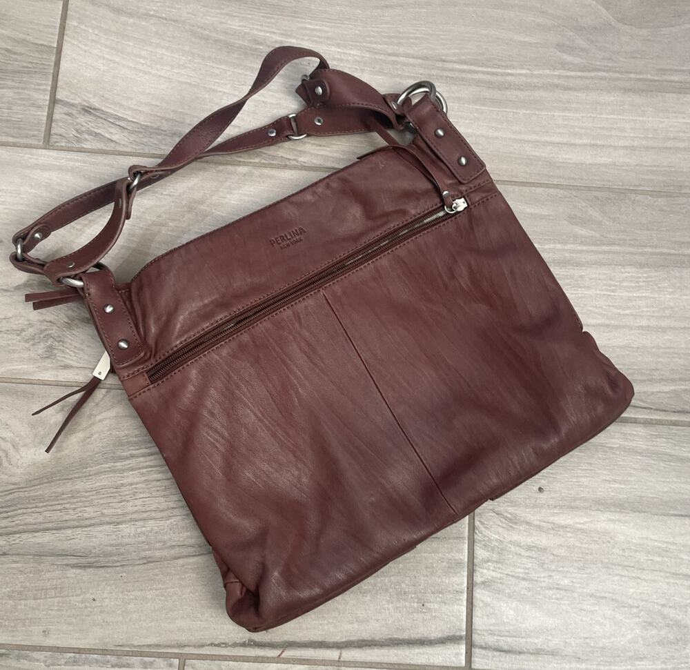 Perlina New York Leather Handbag Tote Bag Lots Of Pockets EUC